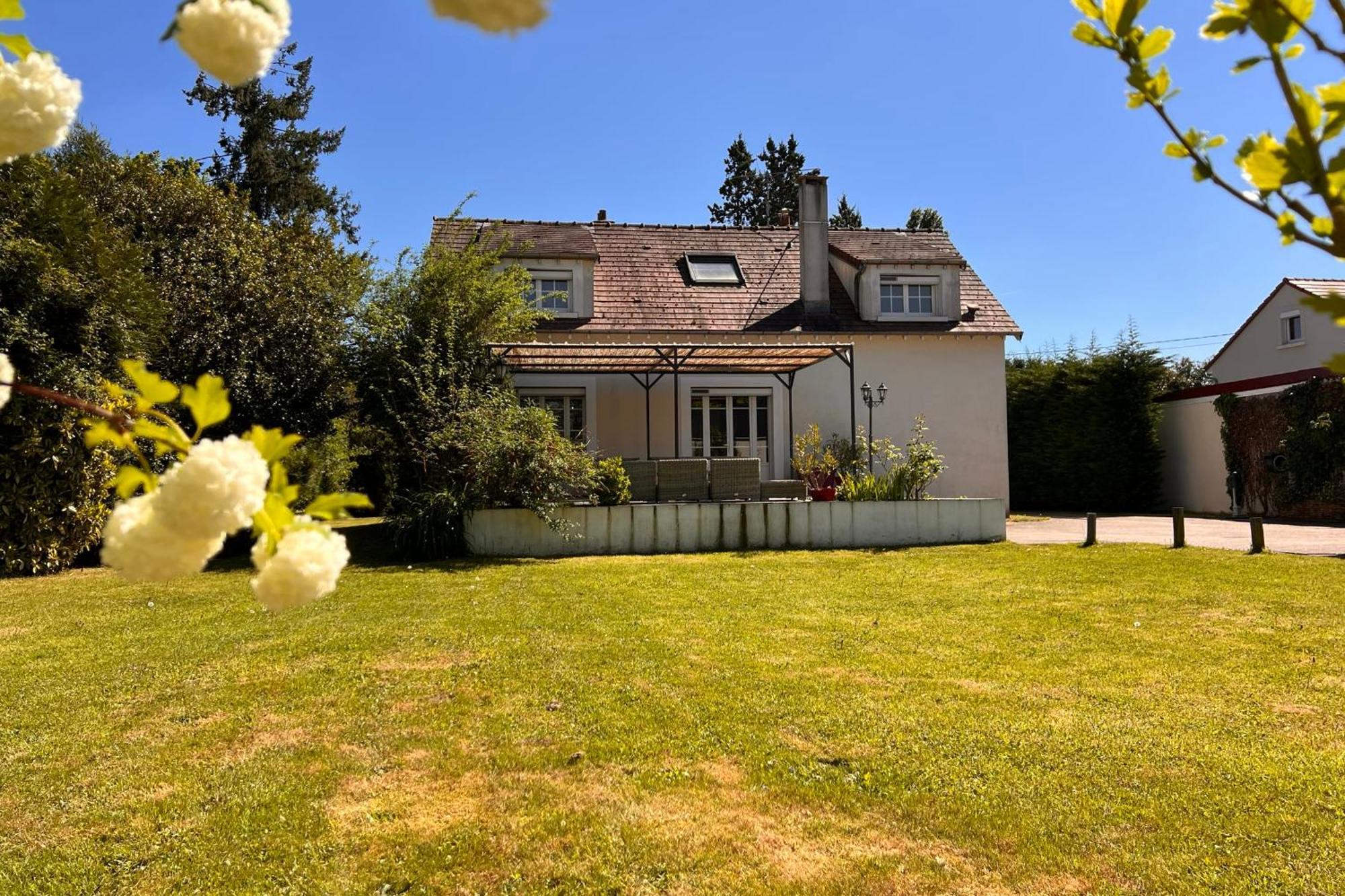 Les Sablons Villa La Houssaye-en-Brie Dış mekan fotoğraf