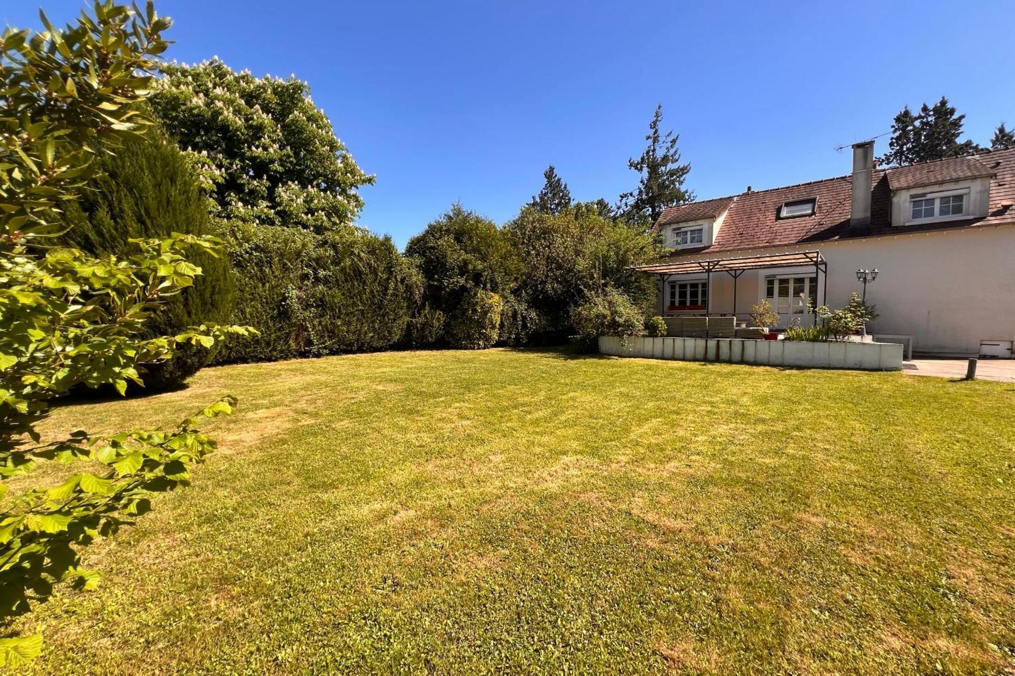 Les Sablons Villa La Houssaye-en-Brie Dış mekan fotoğraf